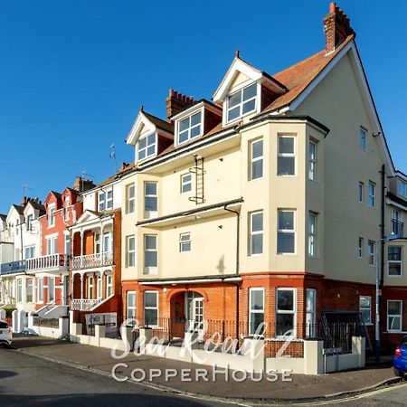 Beautiful Apartments On The Sea Front - Sea Road 2 Felixstowe Esterno foto